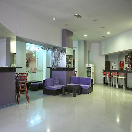 Hotel Bulgaria Dobrich Exterior photo