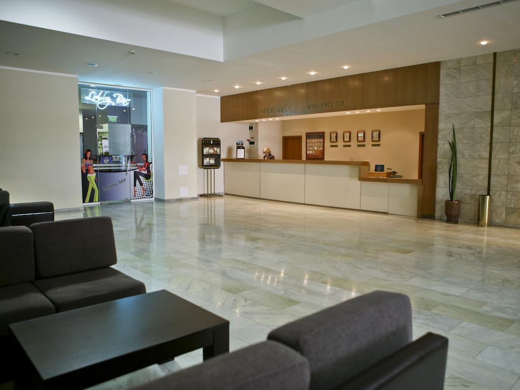 Hotel Bulgaria Dobrich Exterior photo