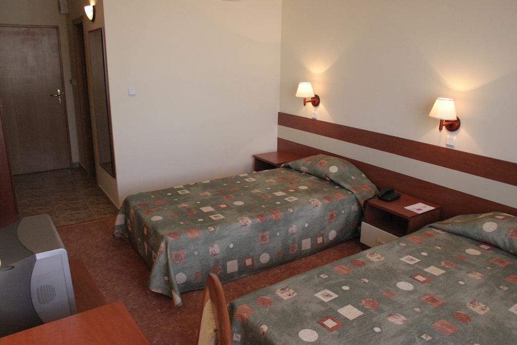 Hotel Bulgaria Dobrich Room photo