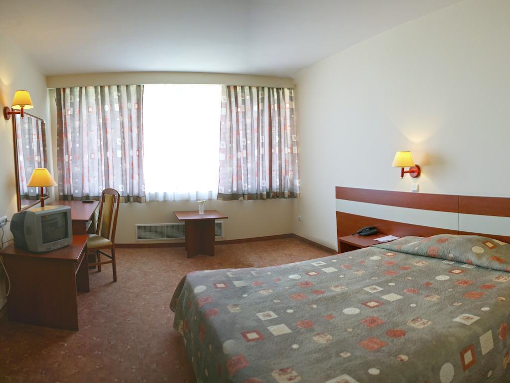 Hotel Bulgaria Dobrich Room photo